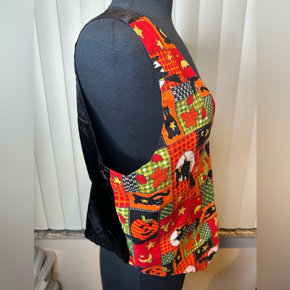 Basic Editions Halloween vest patchwork design bl… - image 7